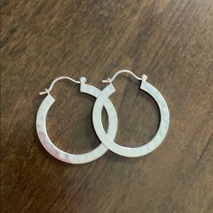Madewell Corinne Hammered Hoop Earrings
